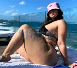 Vanessa, Culona is a juicy sex addict who provides luxurious service.