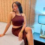 Cash Call Girl in Munirka available for dating, casual meetings, and sexual pleasure