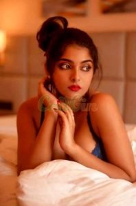 Gorgeous Pune Model Escort Suman for Honeymoon Service